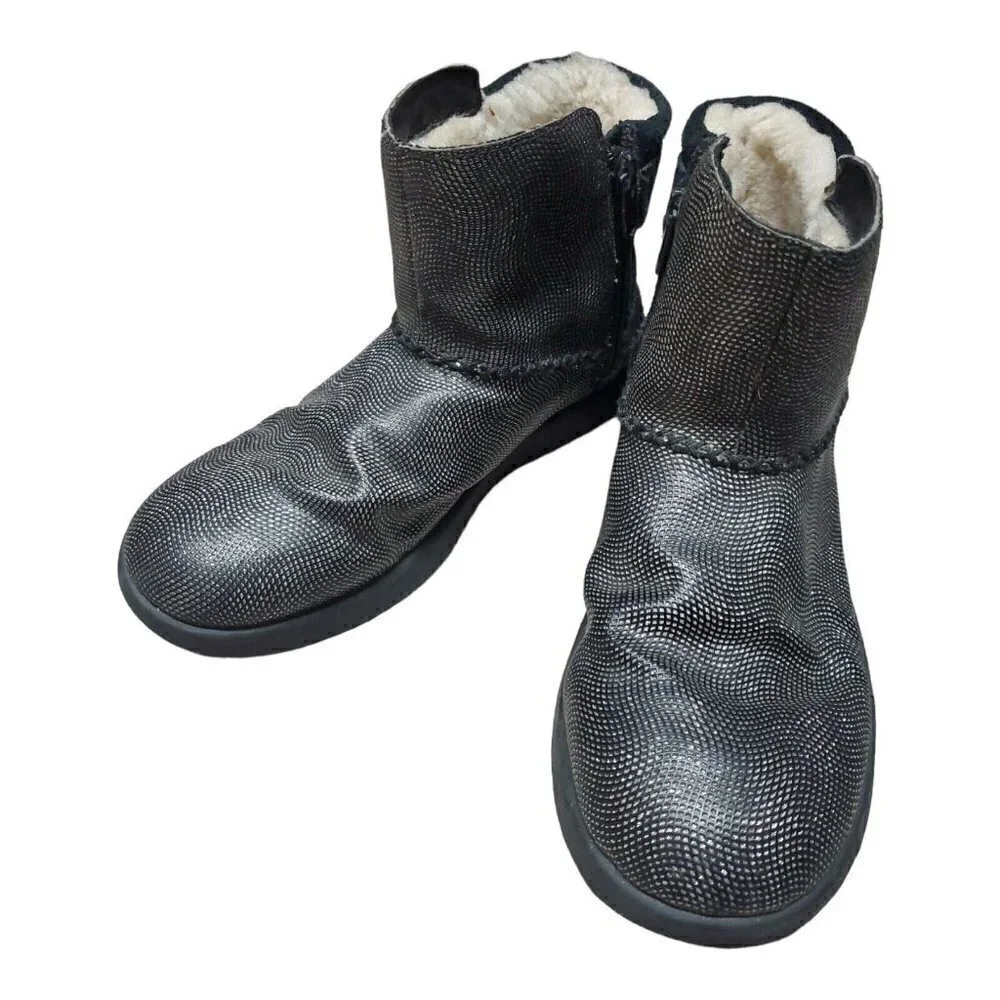 UGG Girls I Heart Ivy Black Suede Boots Fur Lined Zip Buckle Sparkle Siz…